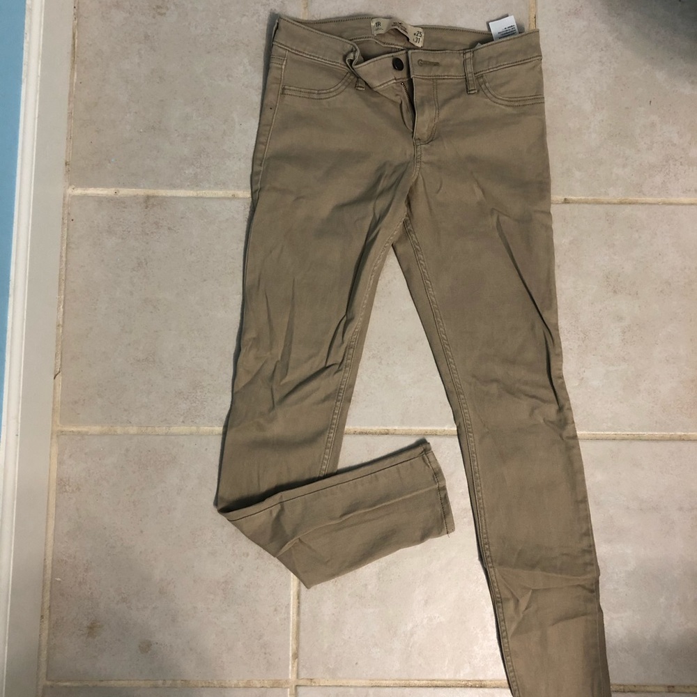 Khaki pants. Skinny
